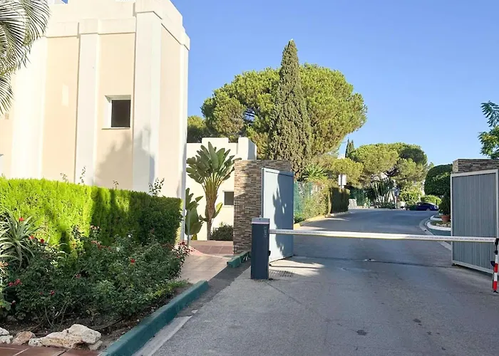 Marbella Golf Garden Apartments