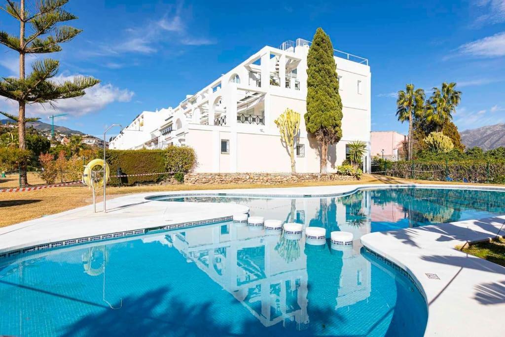 Marbella Golf Garden *