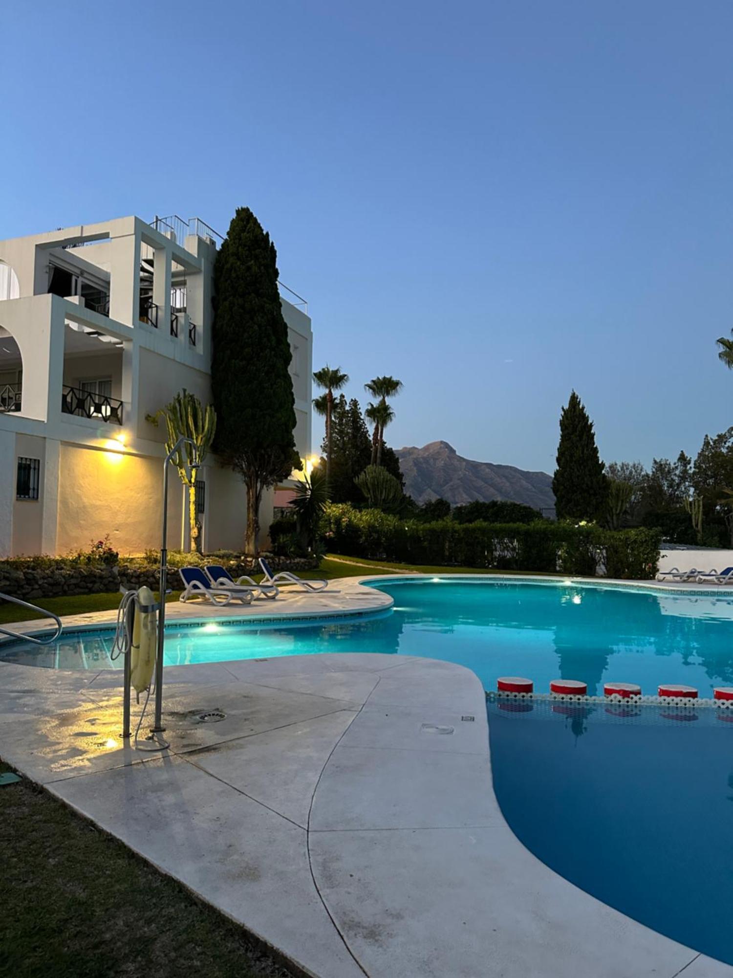 Marbella Golf Garden Apartment Benahavis