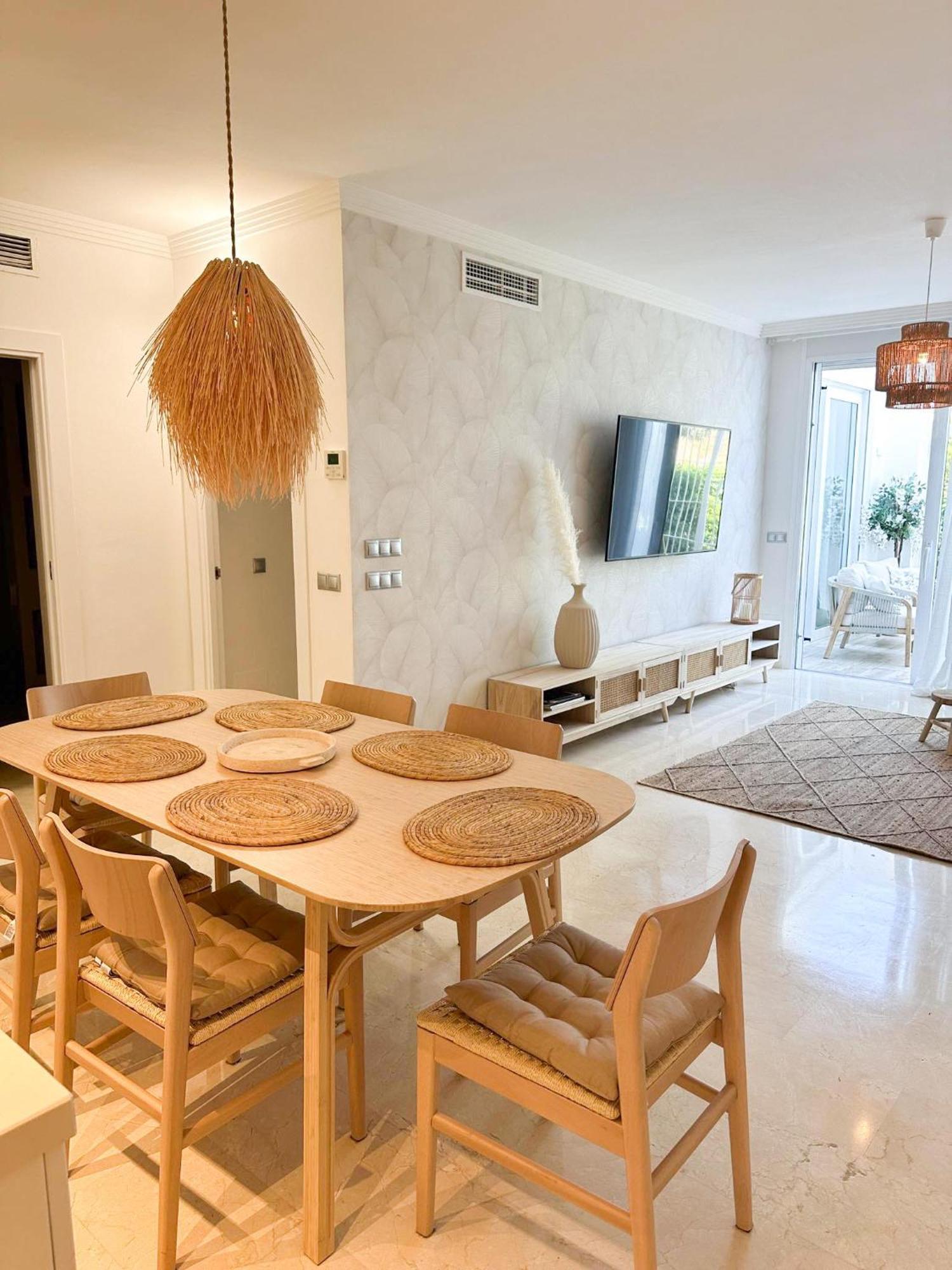 Marbella Golf Garden Apartment Benahavis